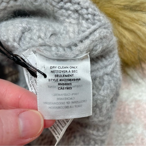 Halogen 100% Cashmere Cable Knit Pom Pom Beanie Hat Grey One Size NWT Winter - Picture 4 of 6